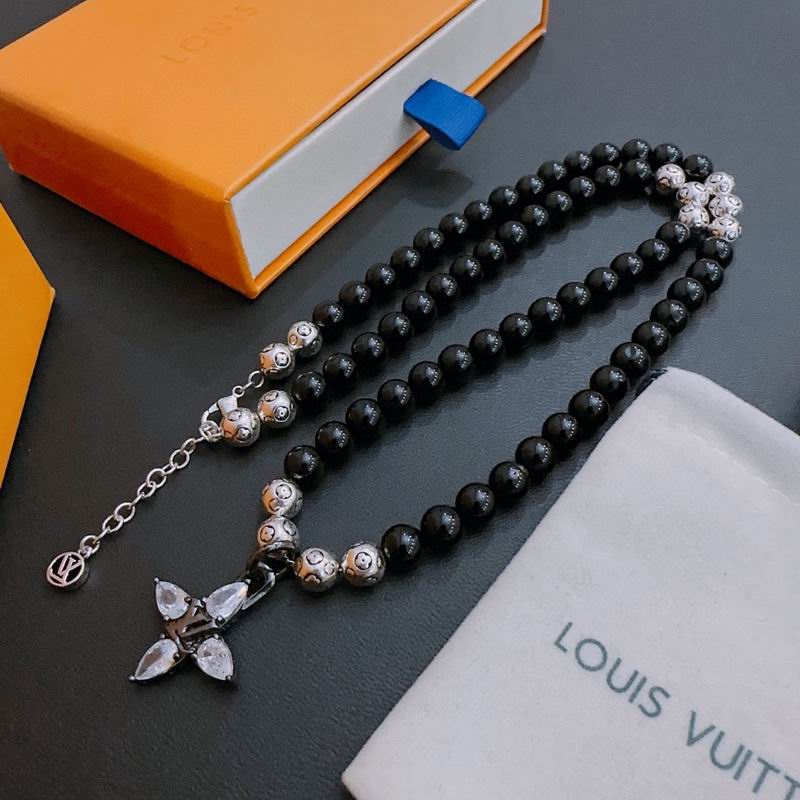 LV Necklace 03lyr687 (1)